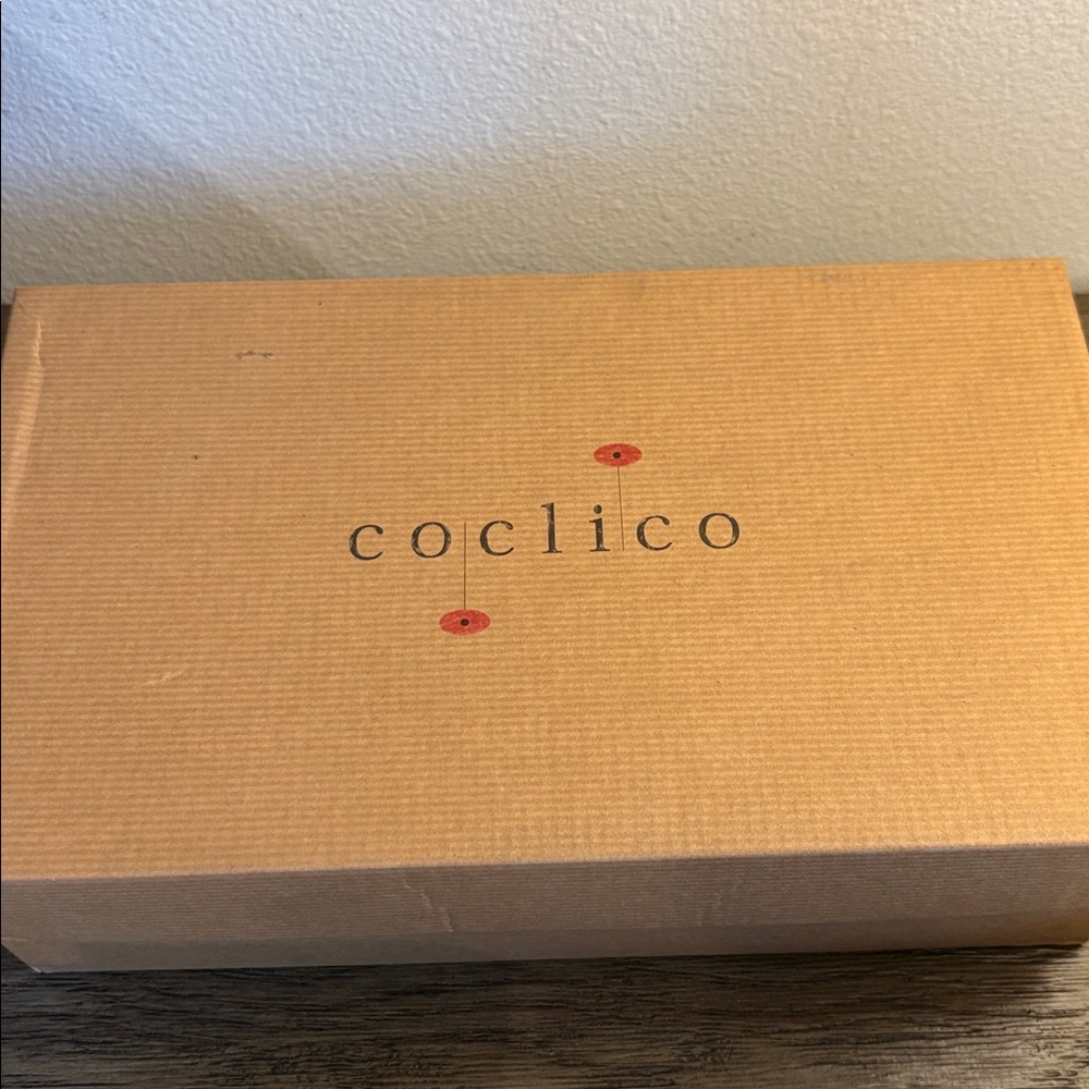 NIB [Coclico] Polly Peeper Spanish Made Suede Block Heels Black Womens 37/US 6.5 - Picture 13 of 13